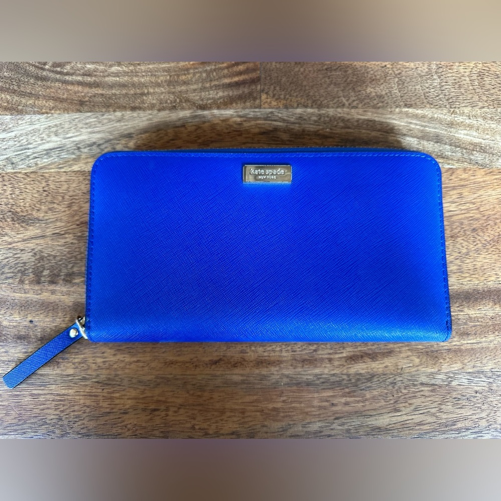 Kate Spade Morgan zip wallet